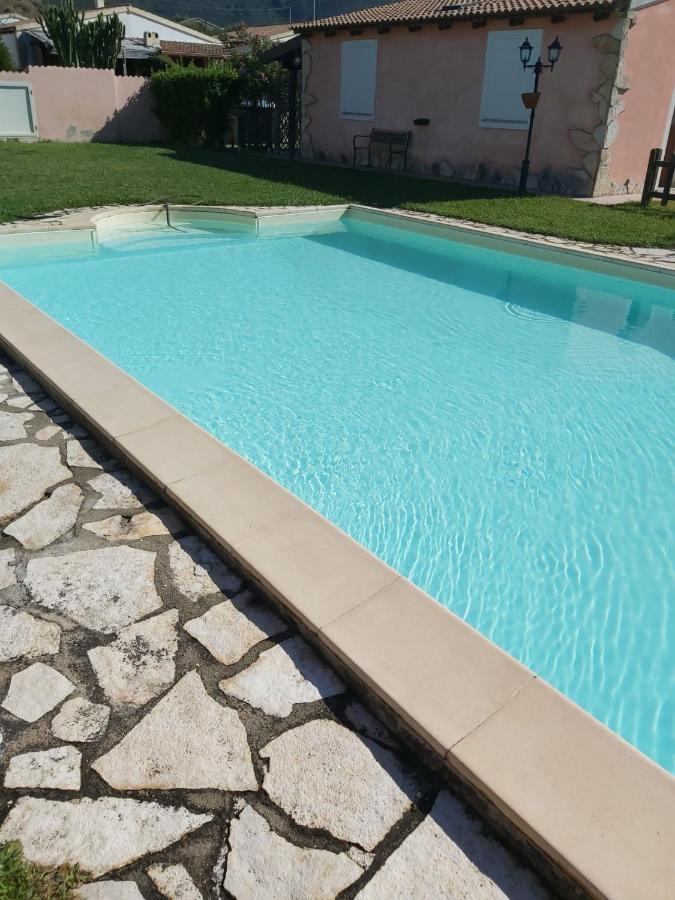 Villa Casa Dalena Lu Razzoni Exterior foto